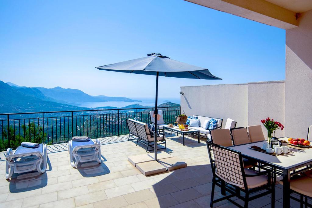 Luxury Villa Rock with pool and Jacuzzi near Dubrovnik photo 3