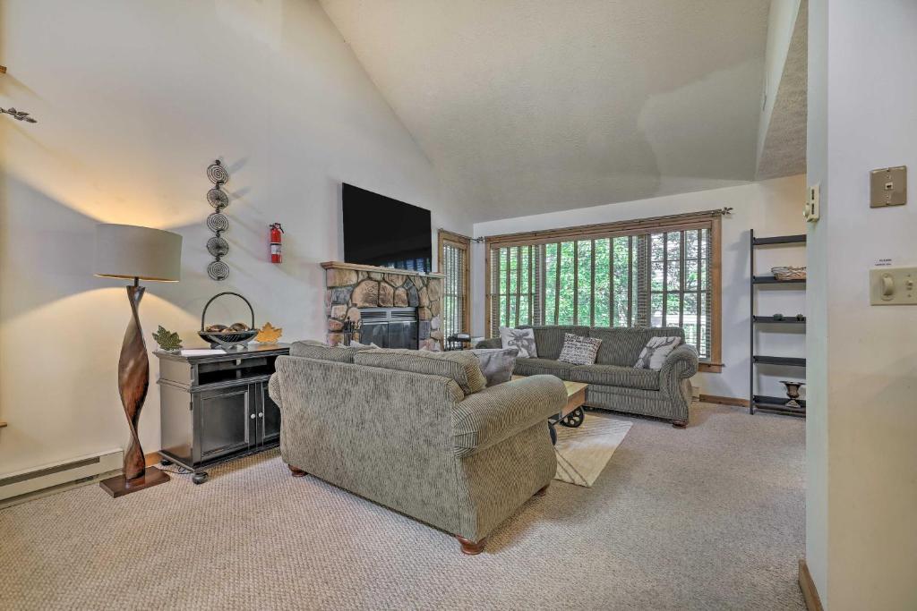 Tannersville Townhome, Near Camelback Mtn! photo 4