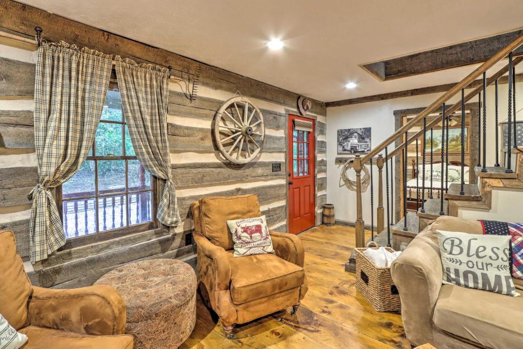 Cozy Creekside Mountain Escape with Hot Tub! photo 4