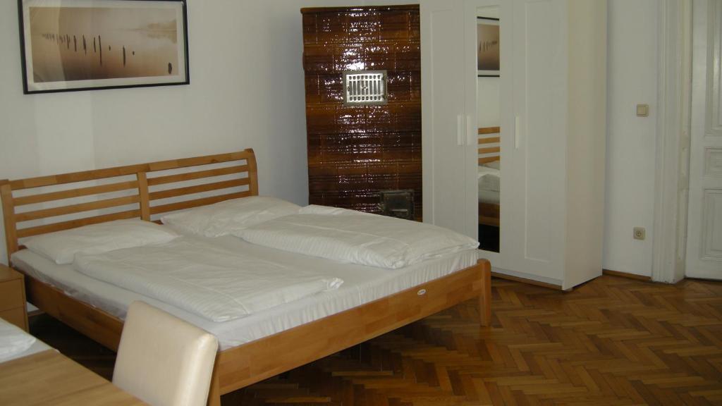 Семейный (Пятиместный номер), Pension Schottentor