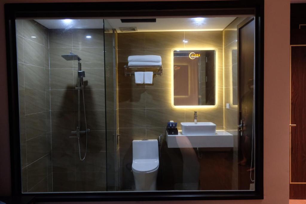 Aisha House and Apartment