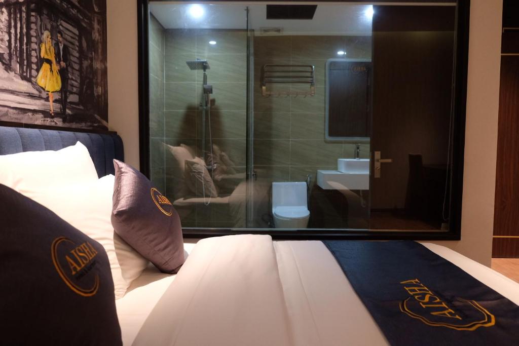 Aisha House and Apartment