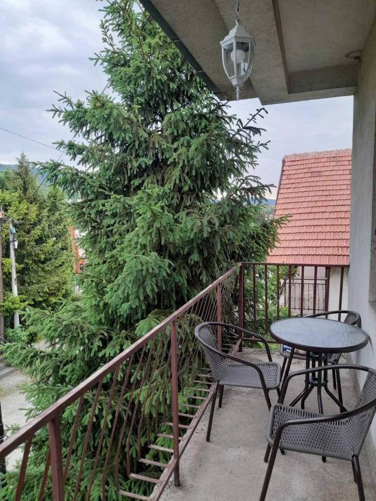 Beli Ocnjak photo 1