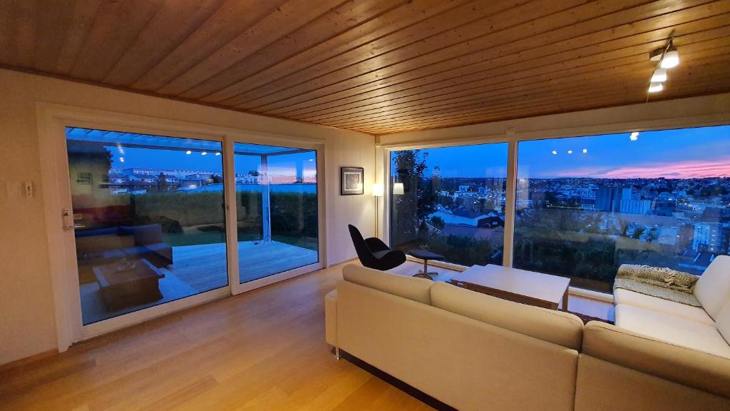 Villa with great view photo 1