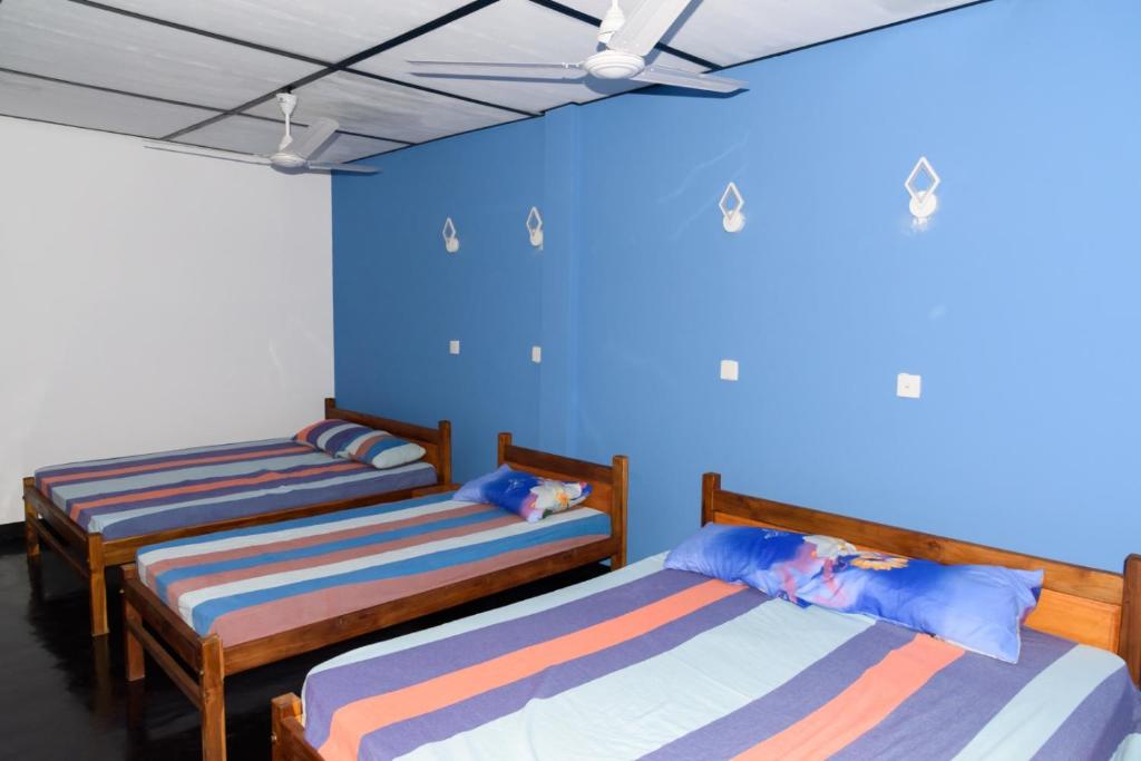 Gnanam Holiday Inn photo 3