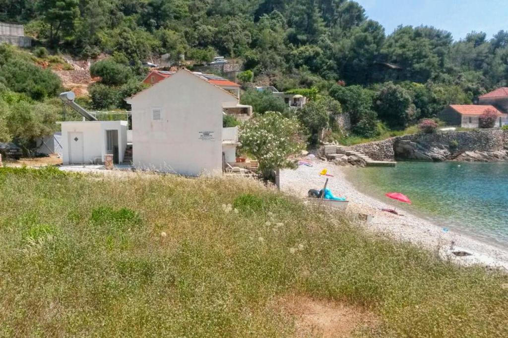 Seaside secluded apartments Cove Skozanje, Hvar - 4624 photo 2