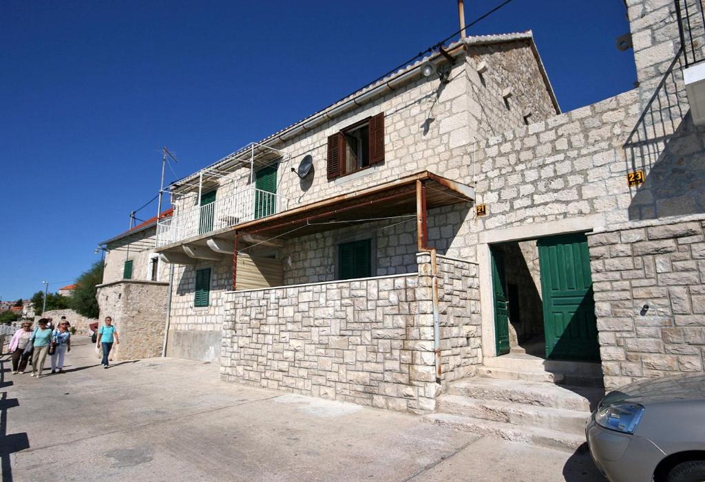 Apartments by the sea Bol, Brac - 4657 photo 1