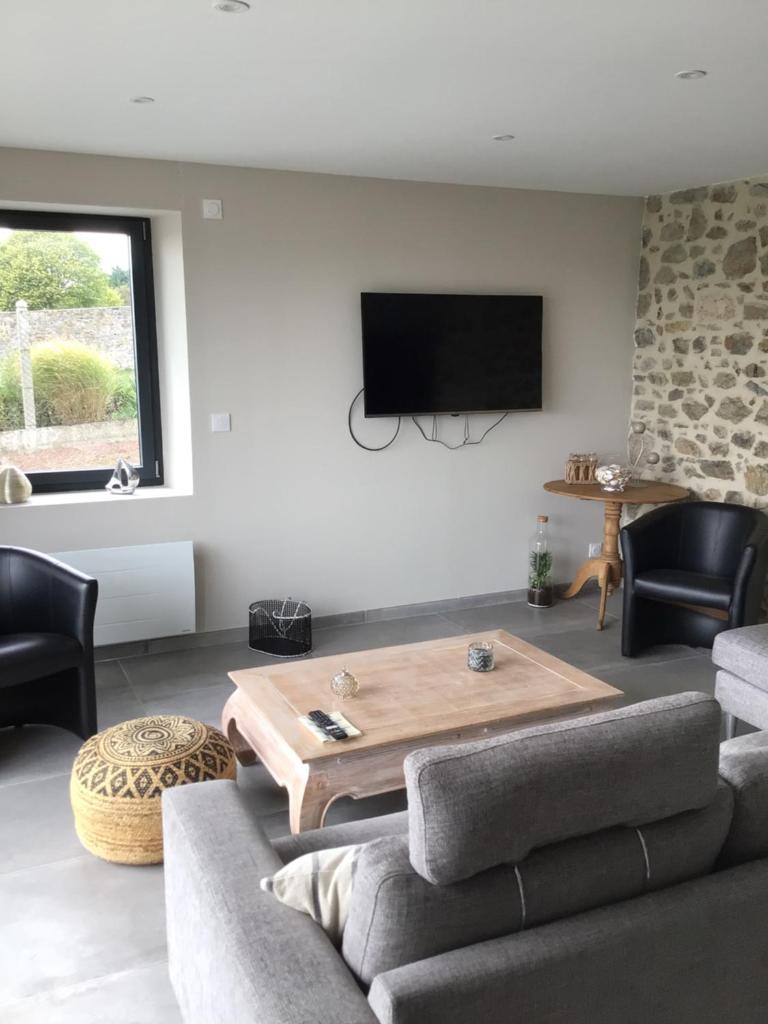 Grange rénovée à neuf avec vue sur la baie photo 3