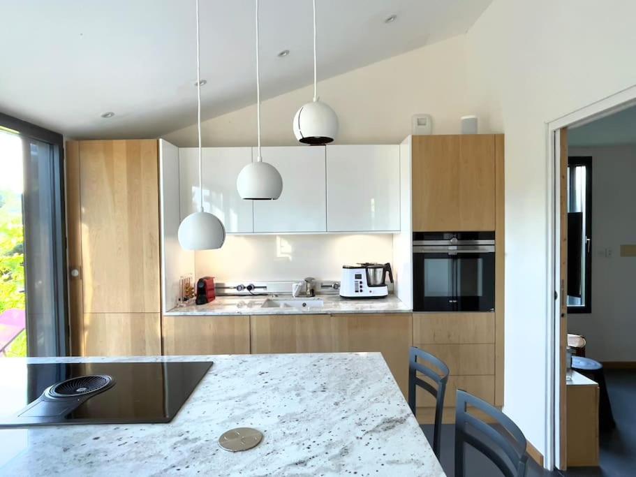 Gîte de charme 5 étoiles pour couple avec sauna et jacuzzi extérieurs privatifs photo 3