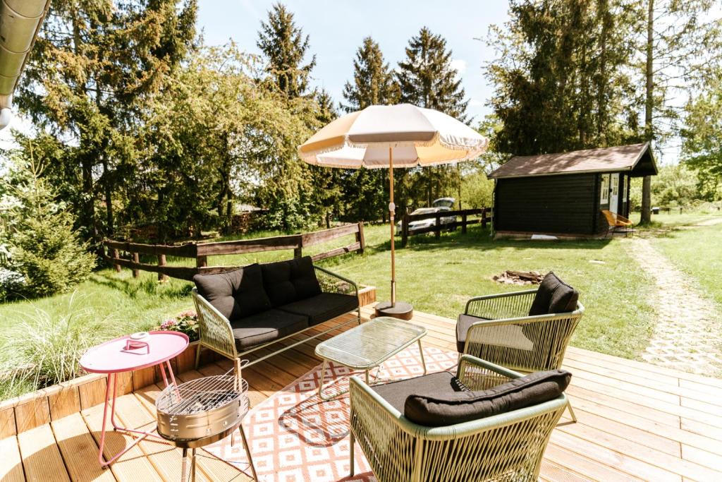Wunderschönes Chalet mit Gästehaus in der Natur + Pferdeweide photo 3