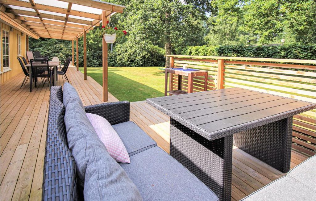 Nice Home In rkelljunga With Wifi And 4 Bedrooms photo 1