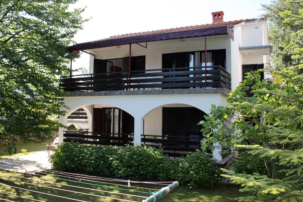 Apartments with a parking space Vantacici, Krk - 5425 photo 1