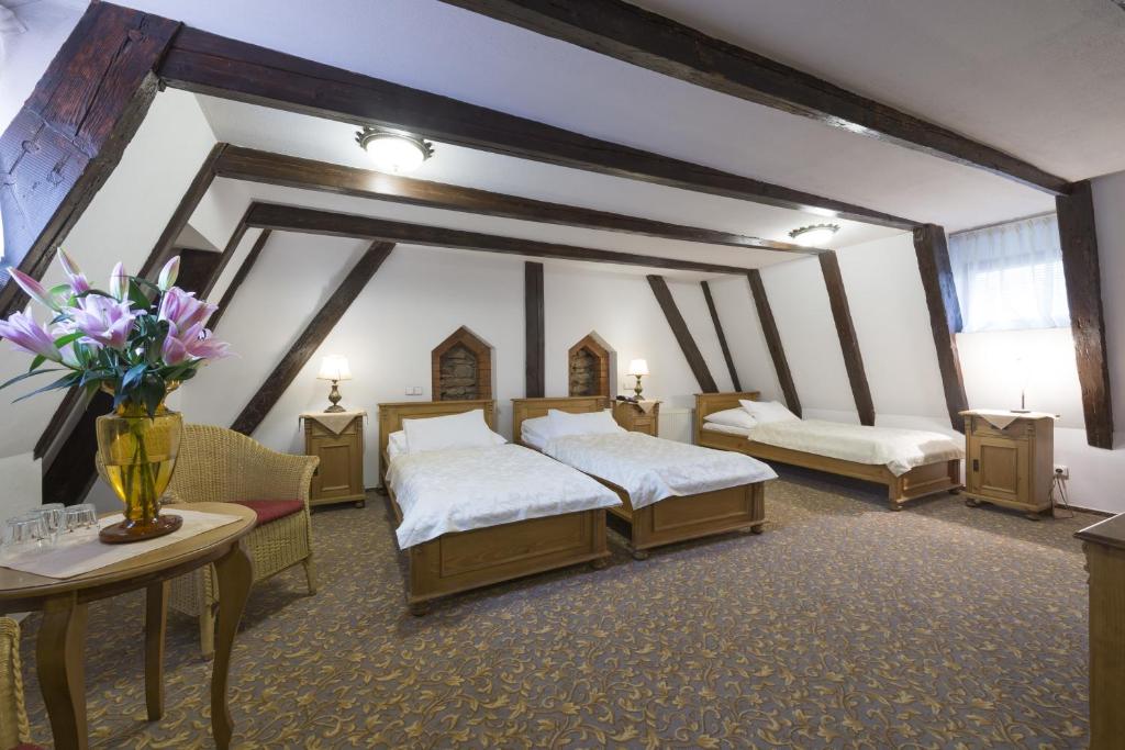 Трехместный (Трехместный номер), Отель Cerny Slon