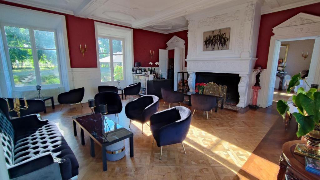 Château de Bellefontaine - Teritoria photo 4