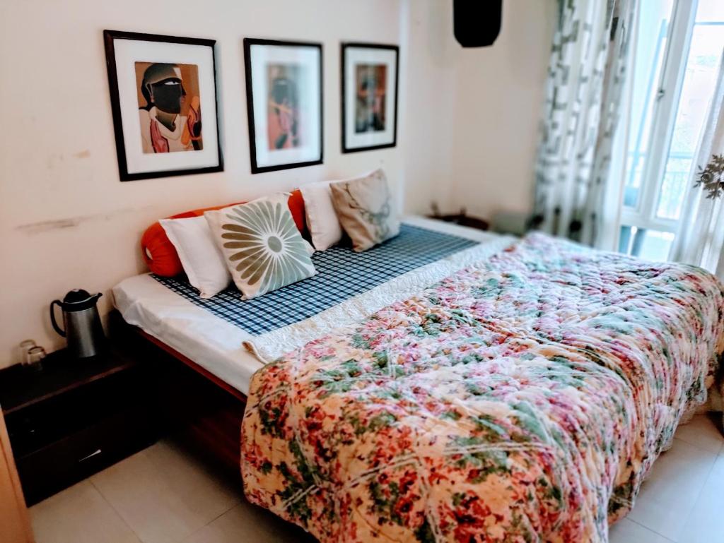 Luxurious Affordable Serviced Apt PariChowk/ExpoMart/Expressway Noida photo 1