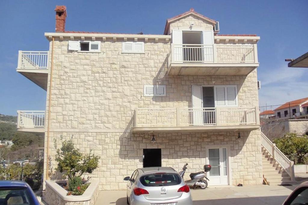 Apartments by the sea Sumartin, Brac - 5620 photo 2