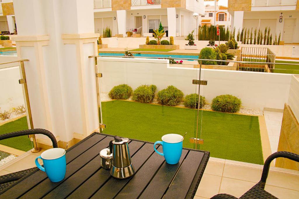 Luxury bungalow Allegra 43 with AC and Pool photo 2