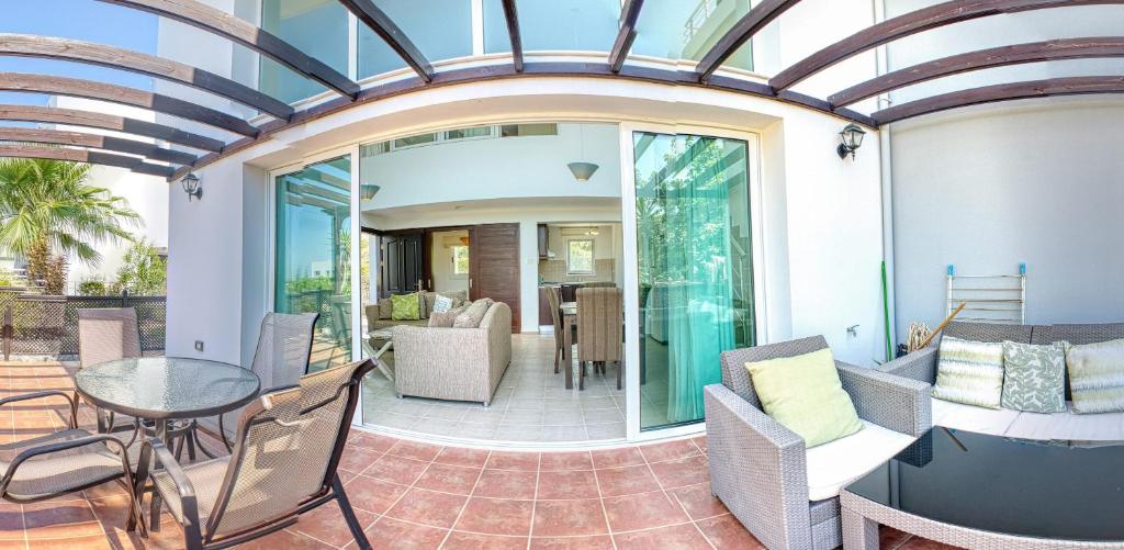 Joya Cyprus Seashore Garden Apartment