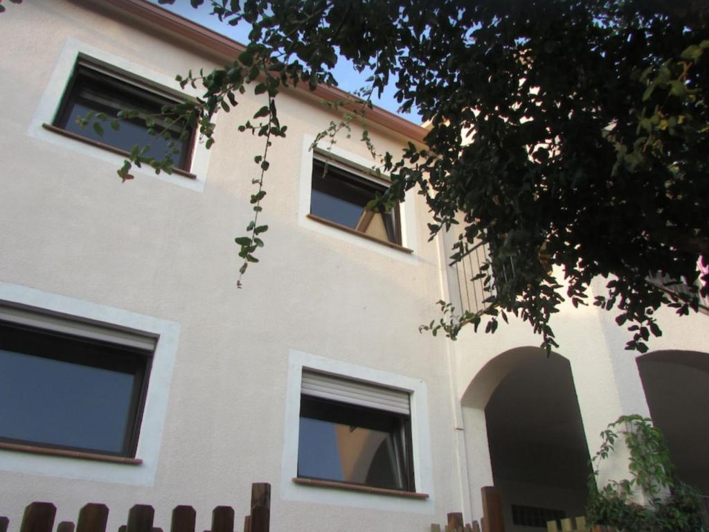 Cosy apartment with private swimming pool photo 4