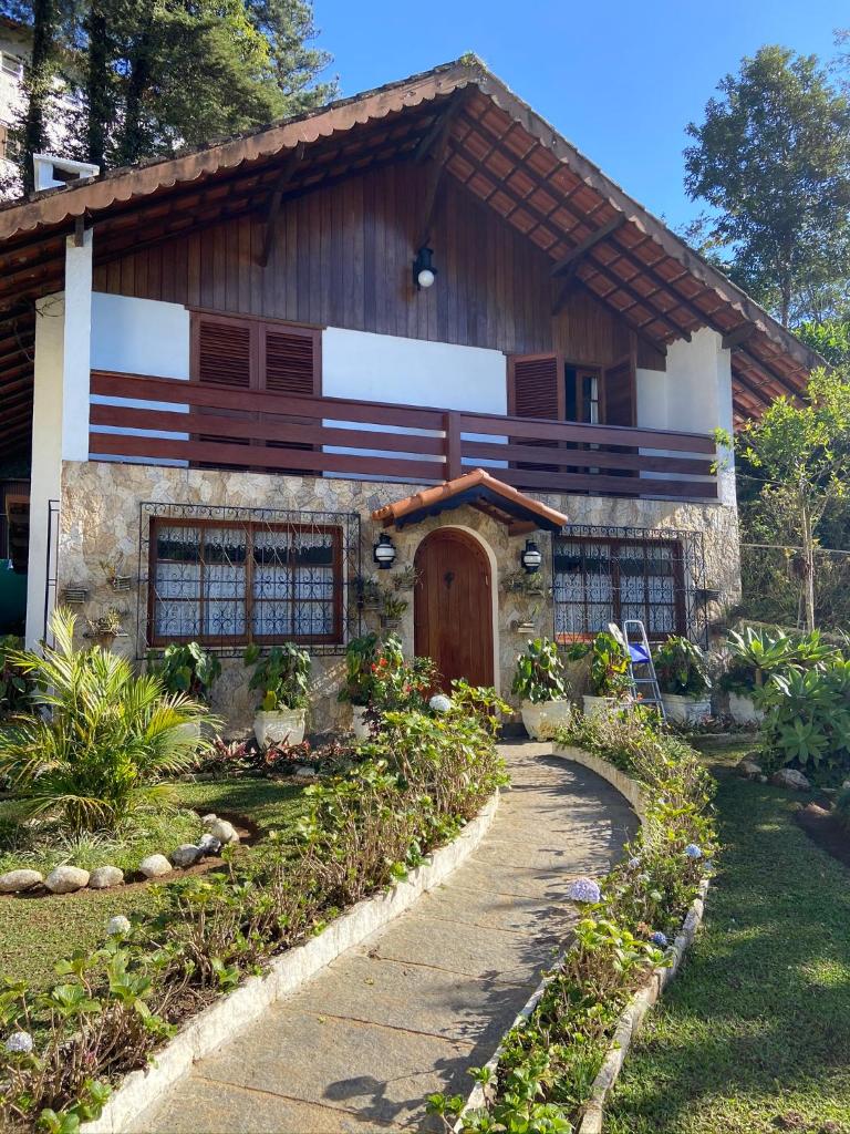 Casa encantadora na serra-Teresópolis