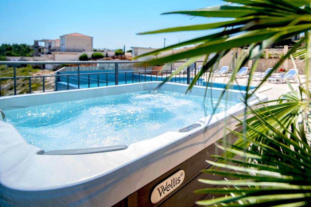 Luxury Villa Olive with pool and Jacuzzi near Dubrovnik photo 3