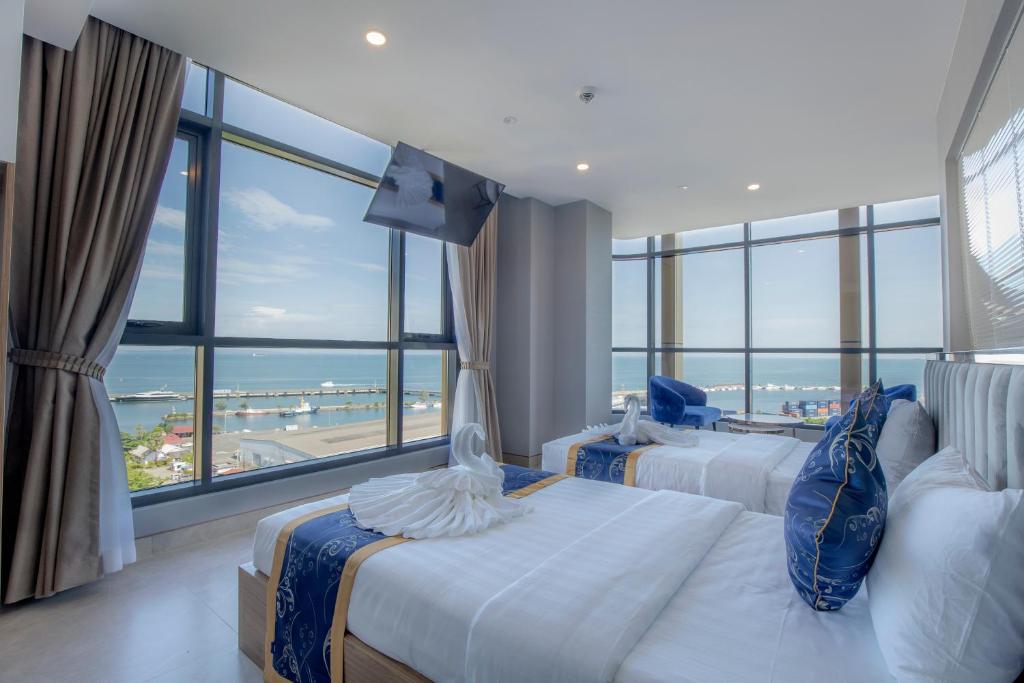 Seascape Palace Hotel photo 3