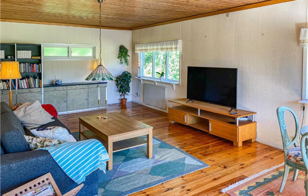 Stunning Home In Timmersdala With Wifi And 2 Bedrooms photo 2