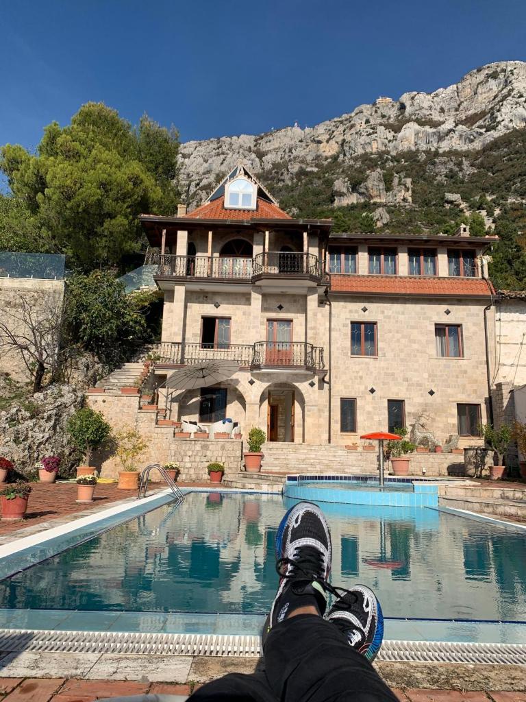 Villa Celaj “The Castle” photo 2