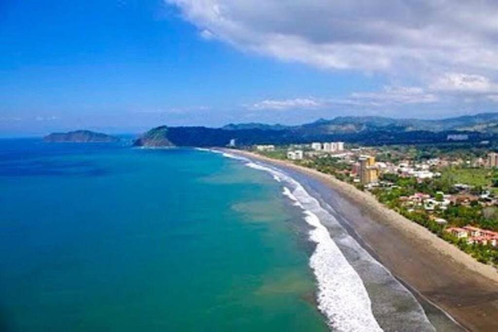 Beach Front Boutique Condominium in JACO photo 3