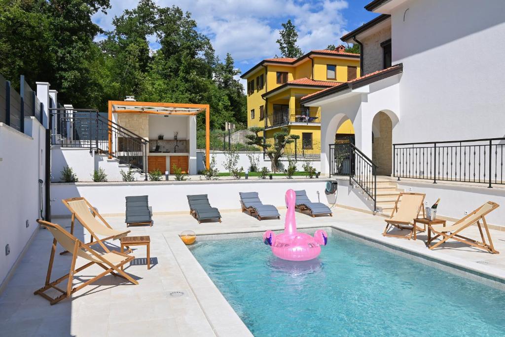 Villa Verde Blu - private heated pool and billiard photo 4