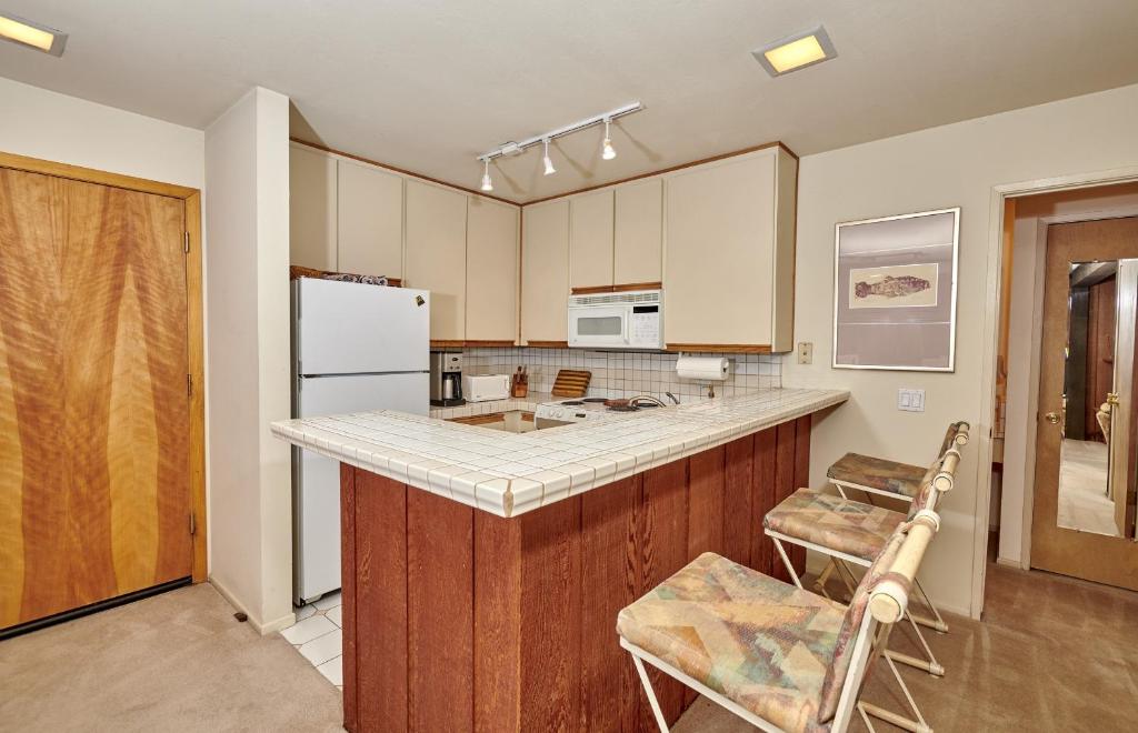 St Anton Condos #83 condo photo 3