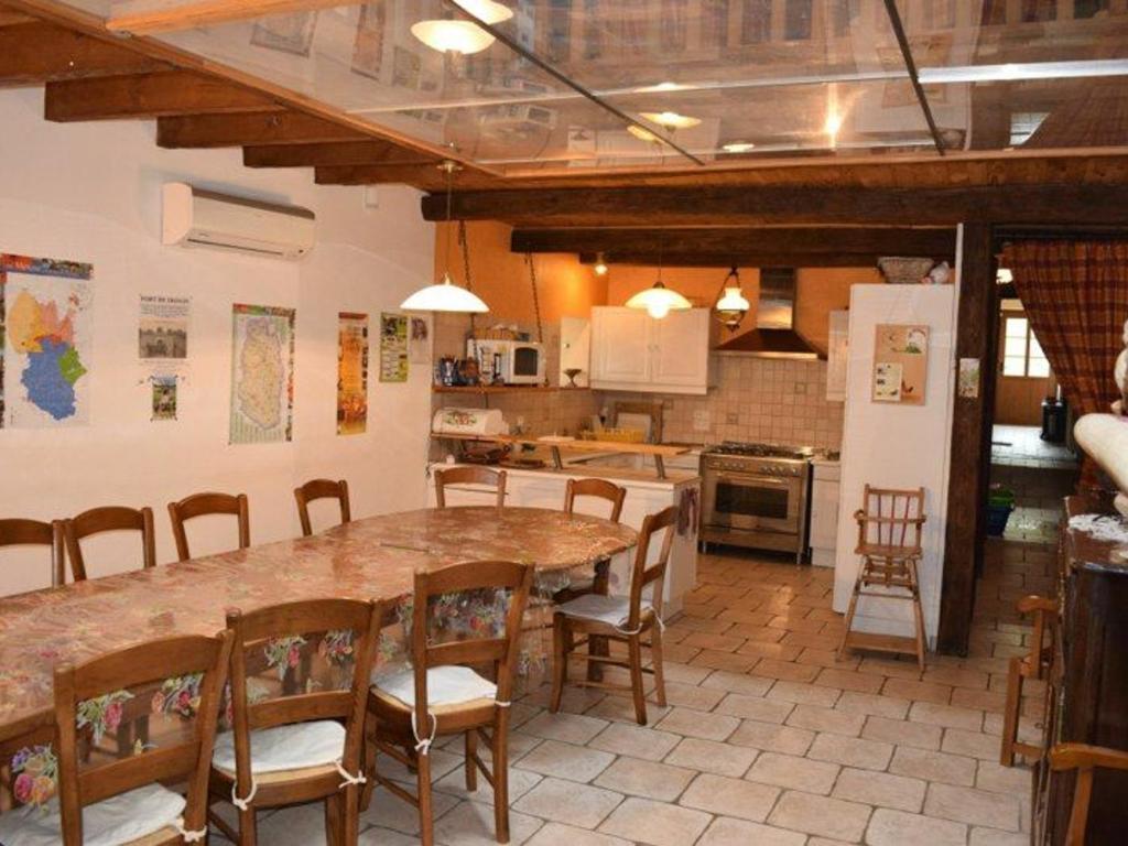 Gîte Buxières-sous-les-Côtes, 6 pièces, 10 personnes - FR-1-585-7 photo 3