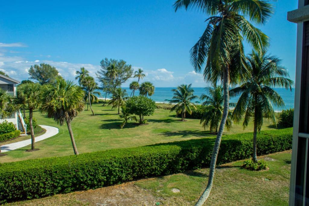 Island Beach Club #330E image