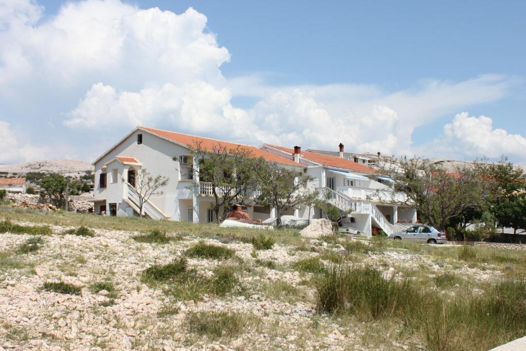 Apartments by the sea Kustici, Pag - 6355 photo 1
