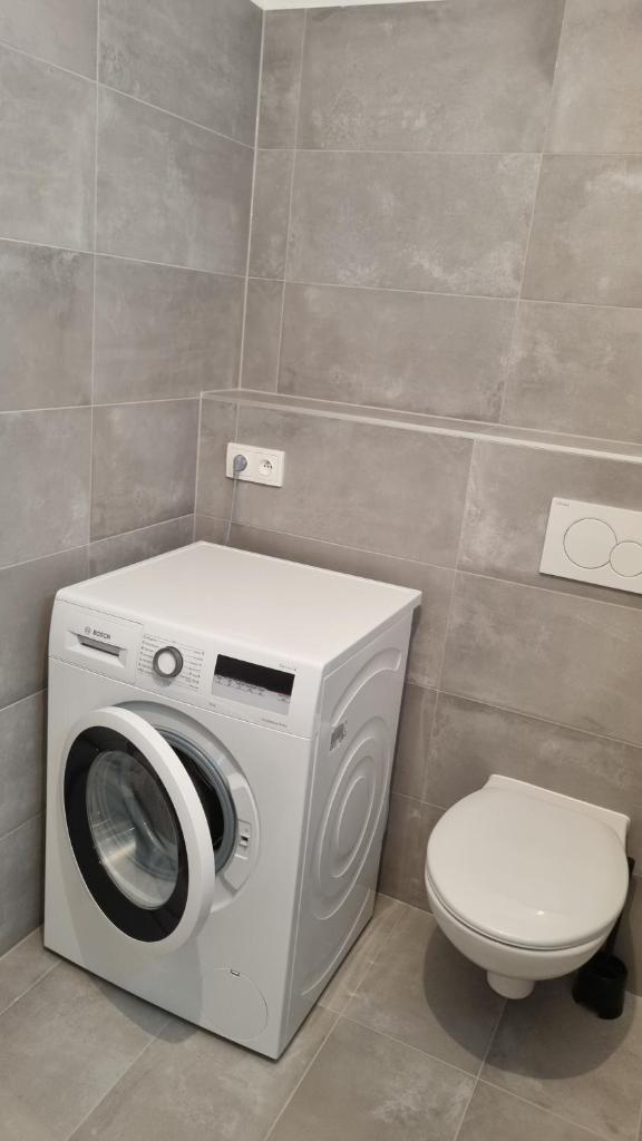 Lovely 1 bedroom apt in middle of city centre photo 4