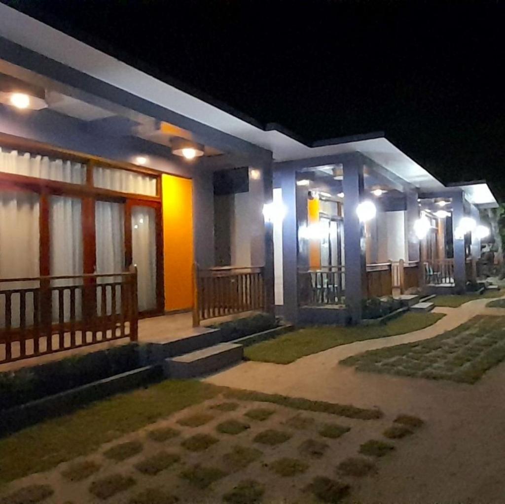 Takbo Beach Resort photo 3