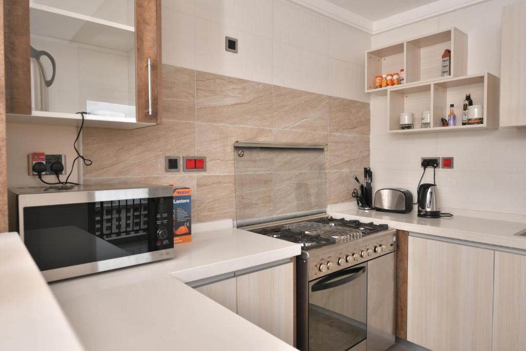 Lovely 2-bedroom b8 Vesta garden Ngong rd Nairobi photo 3