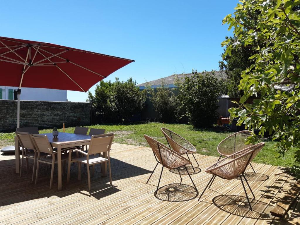 Charmante maison de plain pied avec 700m2 de jardin cloturé photo 3