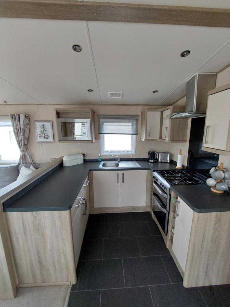 Aurora Way 81 photo 2