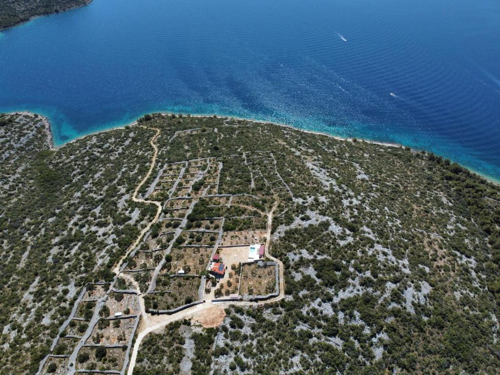 Family friendly house with a swimming pool Cove Triluke, Pasman - 13577 photo 2