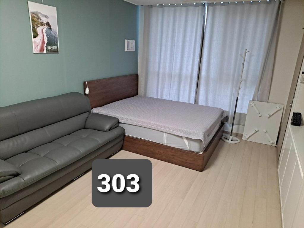 Gimcheon Gumi KTX Yulgokdong Apartment photo 3