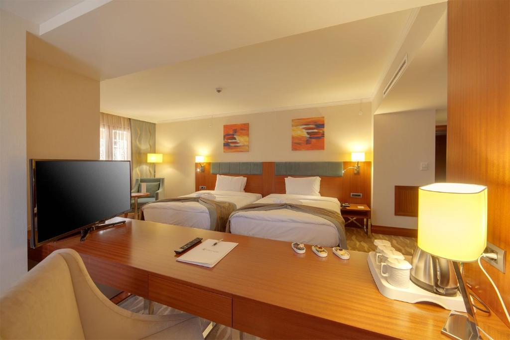 Lamec Hotel Business photo 1
