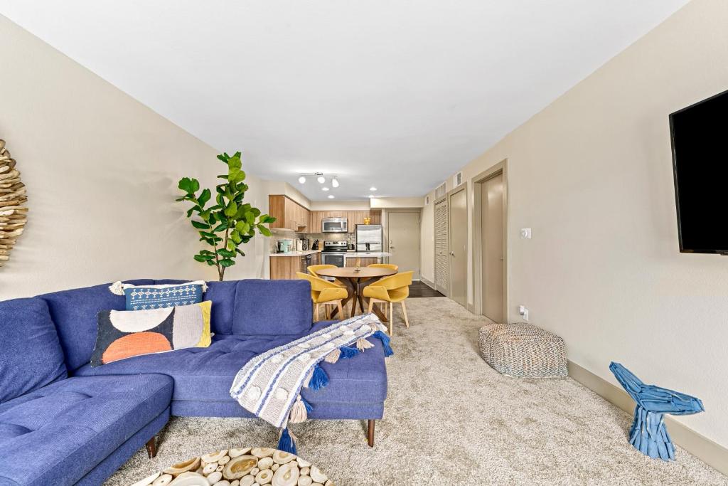Beautiful Beachside Apartment With Marina View photo 3