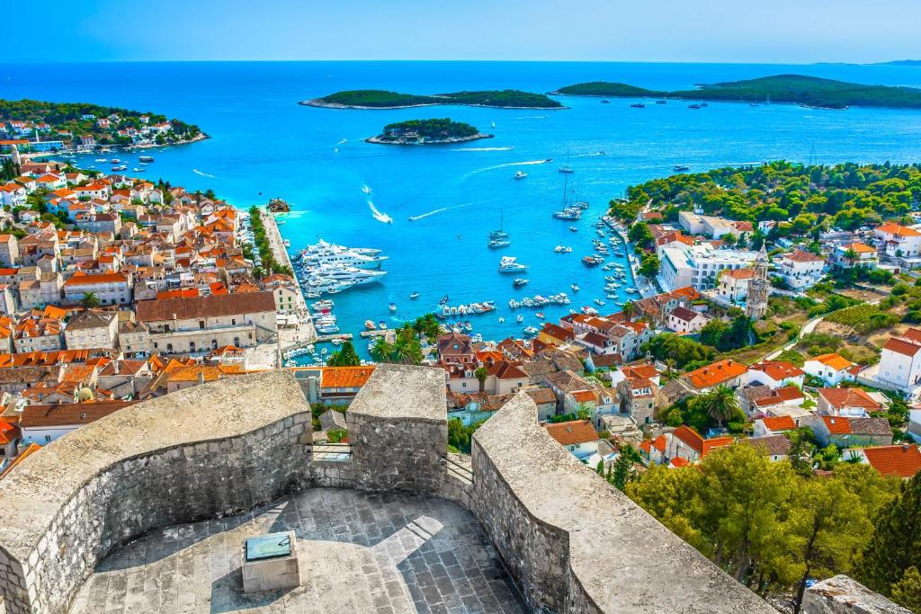 Traditional gulet, cruises & events photo 2
