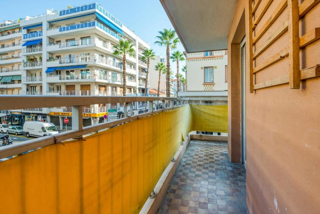 Superb air conditioned apartment with balcony - Antibes - Welkeys photo 1