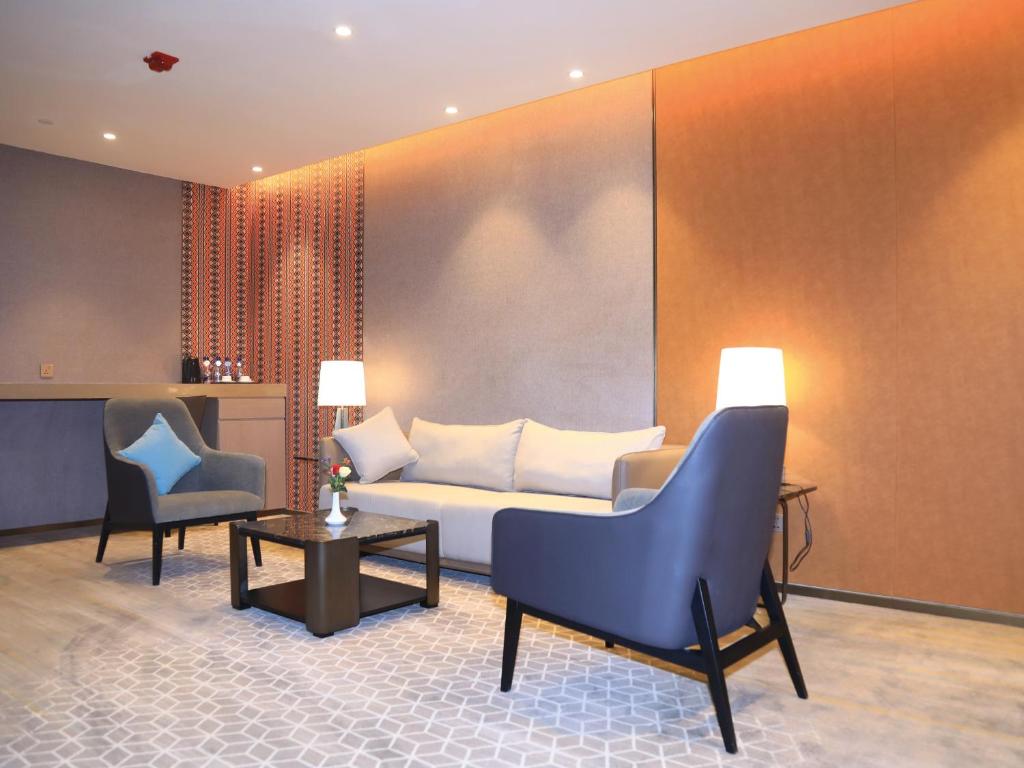 Skylight In-Terminal Hotel photo 1