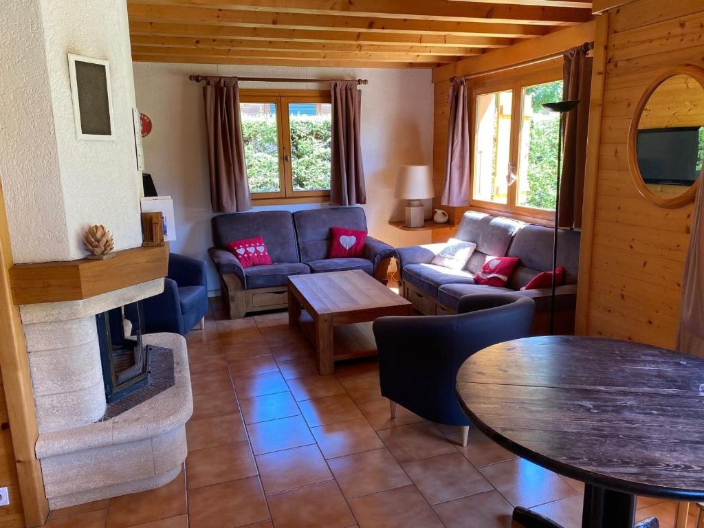 Chalet La Clusaz, 6 pièces, 10 personnes - FR-1-459-2 photo 2