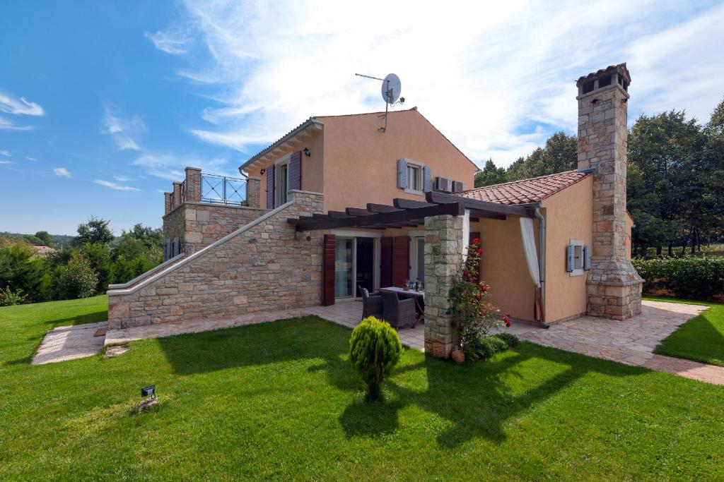 Luxury villa with a swimming pool Prodol, Marcana - 7359 photo 2