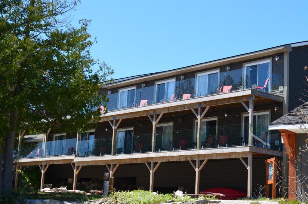 Big Tub Resort & Marina photo 1