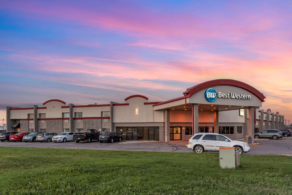 Best Western Marquis Inn & Suites photo 1